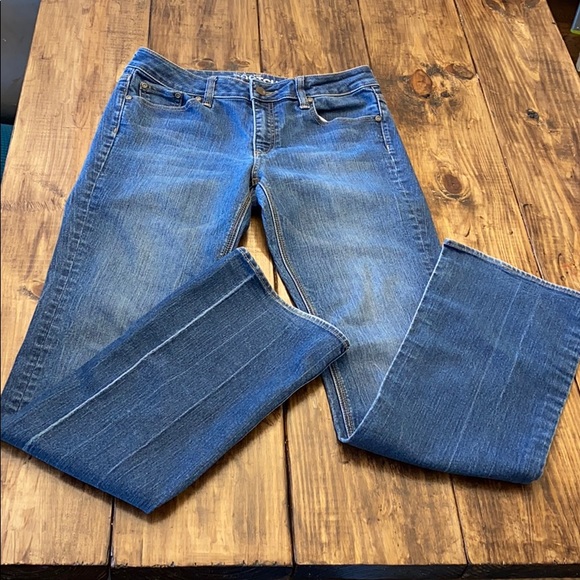 New York & Company Denim - New York & Co Curvy Low Rise Bootcut 8 Tall